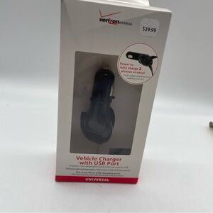 Verizon Car Vehicle Charger With USB Port Universal New